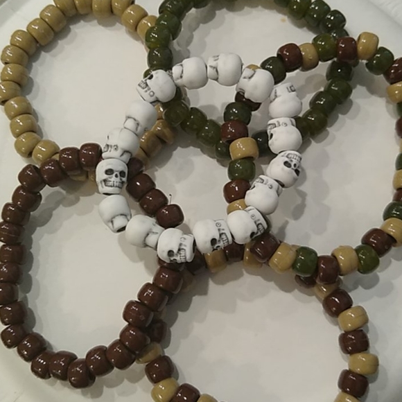 Bracelets - Picture 2 of 2